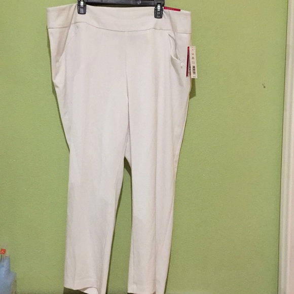 Code Bleu “wonderland” skinny crop stretchy jean - Picture 9 of 12